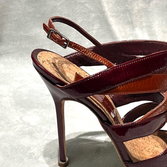 Manolo Blahnik x Birkenstock Patent Leather Burgundy / Topaz Strappy Sandals - Picture 7 of 14